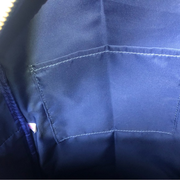 Back pack - Picture 11 of 12